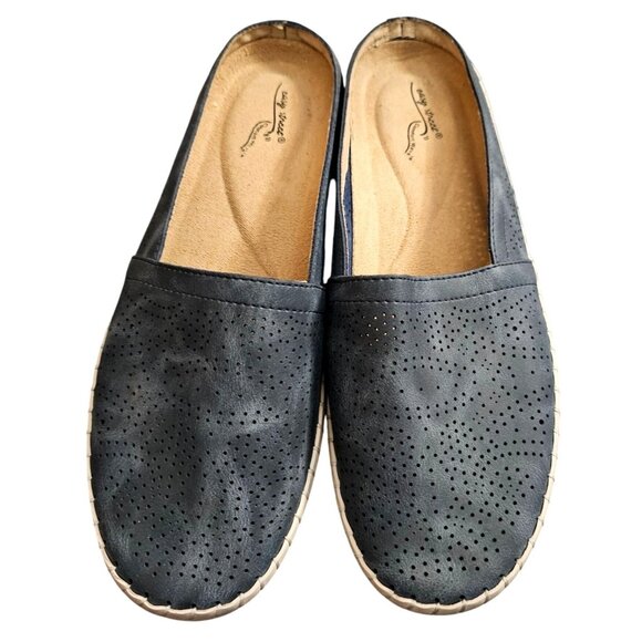 Easy Street Comfort Wave Womens Gray Slip-On Perforated Shoes Size 10 - Picture 1 of 6